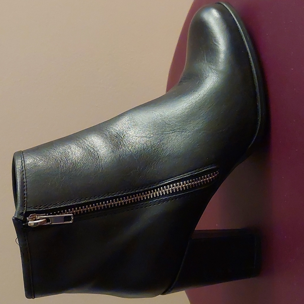 RARE Helene Rouge Leather Boots